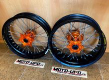 HAAN WHEELS supermoto kola s cush drive KTM 690/HUSQVARNA 701/GASGAS 700 17x3,50, 17x4,25, černá/oranžová - sada HAAN WHEELS supermoto kola s cush drive KTM 690/HUSQVARNA 701/GASGAS 700 17x3,50, 17x4,25, černá/oranžová - sada