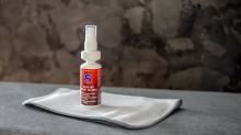 S100 čistič hledí s mikrovláknovou utěrkou - Visor & Helmet Cleaner 100 ml (5)