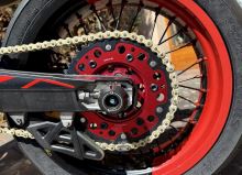 KTM (supersprox) 897-45 zubů, rozeta KTM/HUSQVARNA/GASGAS stealth červená (1)